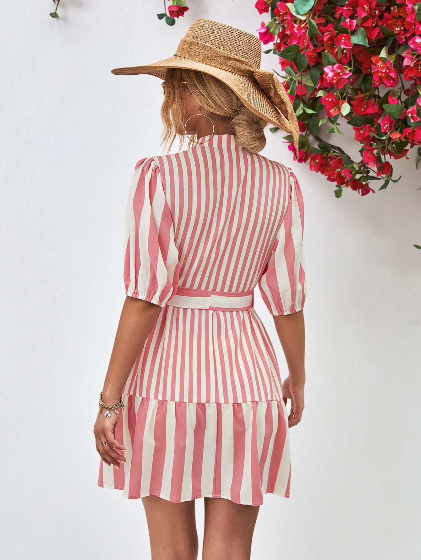 Women's Bubble Sleeve Stand Collar Dress